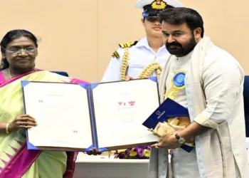 President Droupadi Murmu conferred the Dadasaheb Phalke Award for the year 2023 to Mohanlal in New Delhi