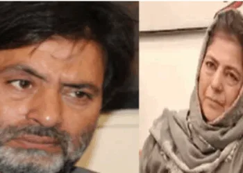 (Left) Yasin Malik (Right) Mehbooba Mufti