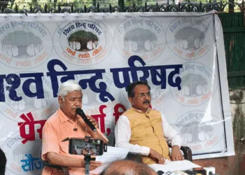 VHP International President Alok Kumar addressing media