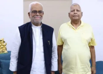 I.N.D.I Alliance VP candidate B Sudarshan Reddy (Left) and Fodder scam convict Lalu Prasad (Right)