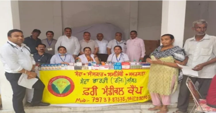 RSS, Seva Bharati volunteers serve in flood affected villages