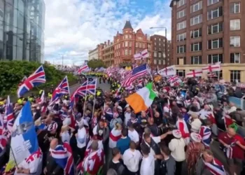 Thousands took to Glasgow streets in the city’s largest protest yet, clashing over illegal immigration
