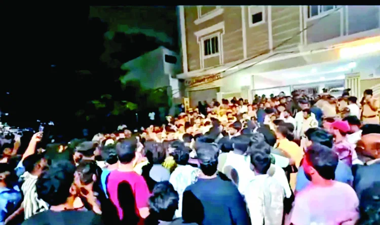 During a peaceful Durga Mata Visarjan near RKT Homes, Akberbagh, eggs & tomatoes were deliberately thrown on our Mata’s pratima. Eyewitness videos show the attack came from nearby buildings, a clear intent to hurt Hindu faith