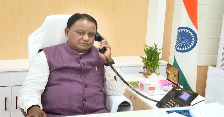 Odisha Chief Minister Mohan Charan Majhi speaking on the phone with the parents of Durgapur gangrape survivor