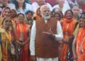 PM Modi with women during an event in Uttar Pradesh (Representative image)