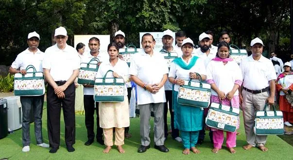 Dr. Jitendra Singh with team