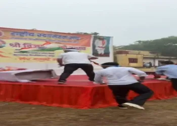 Members of NSUI vandalised the Shastra Puja venue