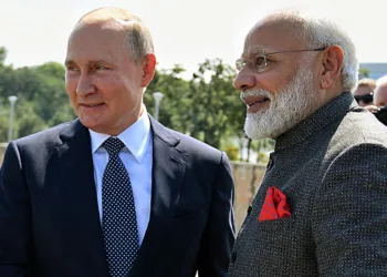 Russian President Putin with PM Modi (File Photo)