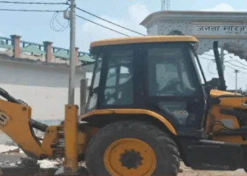Sambhal administration uses bull dozer to remove illegally constructed marriage hall