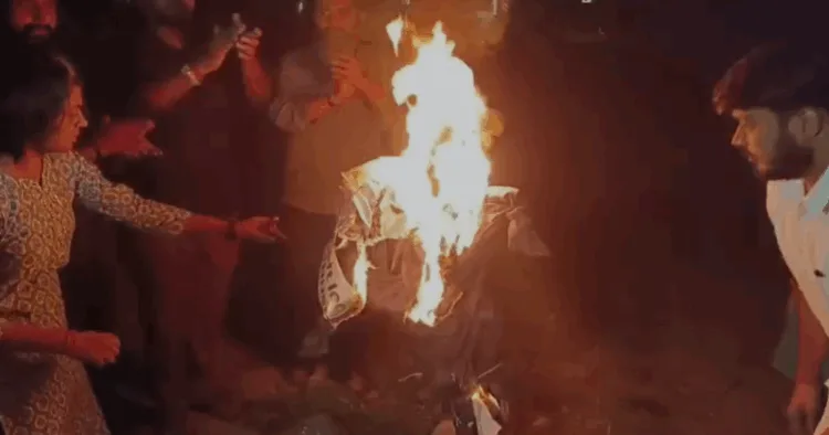 Protest and effigy burning in JNU