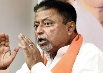 Mukul Roy, Disqualified MLA from West Bengal Assembly under anti defection law, 1985