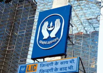 LIC Reports 32% Surge in Quarterly Profit
