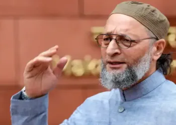 Asaduddin Owaisi debunks SIR conspiracy stirred by the Mahagathbandhan with evidence