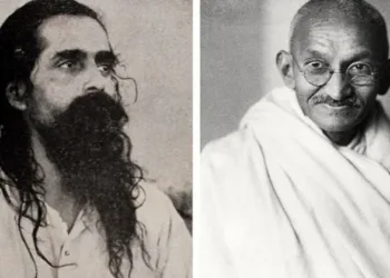 (Left) Sri Guruji Golwalkar (Right) Mahatma Gandhi