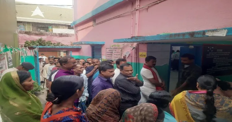 Bihar Elections 2025: Voters at the polling booth