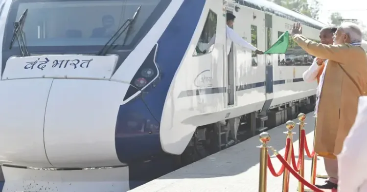 PM Modi flags off four new Vande Bharat trains(File Photo)