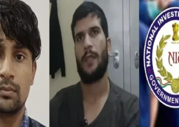 Mohammad Soyab (Left), Umar Un Nabi ( Middle)