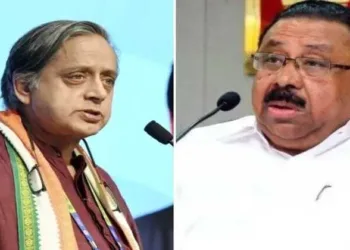 Senior Congress leader Shashi Tharoor and Former KPCC President MM Hassan