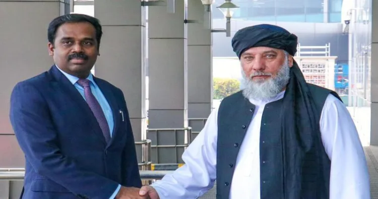 Afghan Industry and Commerce Minister Alhaj Nooruddin Azizi receives a warm welcome on his arrival for the official visit to India, in New Delhi on November 19, 2025