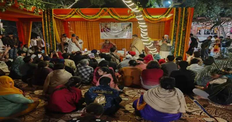 Sringeri Shankracharya wants a Kartarpur like corridor for opening of Sharda Peeth in Pakistan Occupied Jammu Kashmir