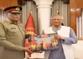 Muhammad Yunus presents artwork to Pakistan General that depicts altered Bangladesh map that has annexed territories of Northeast India