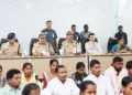41 Maoists surrender before Telangana DGP