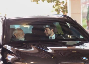 Crown Prince of Jordan Al Hussein drives PM Modi to the Museum