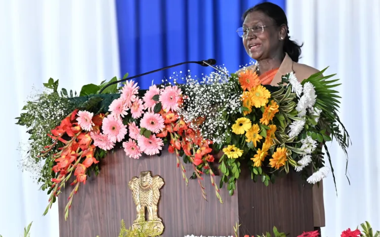 President Droupadi Murmu graces the Antarrajyiy Jansanskritik Samaroh in Jharkhand, Image courtesy- X [Presidentbhvn]
