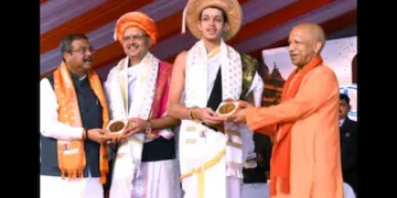 Devavrat, who trained in the Shukla Yajurveda tradition, has successfully completed the Dandakrama Parayanam