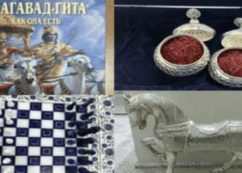 PM Modi presents Putin with Bhagavad Gita, chess set, and silver horse