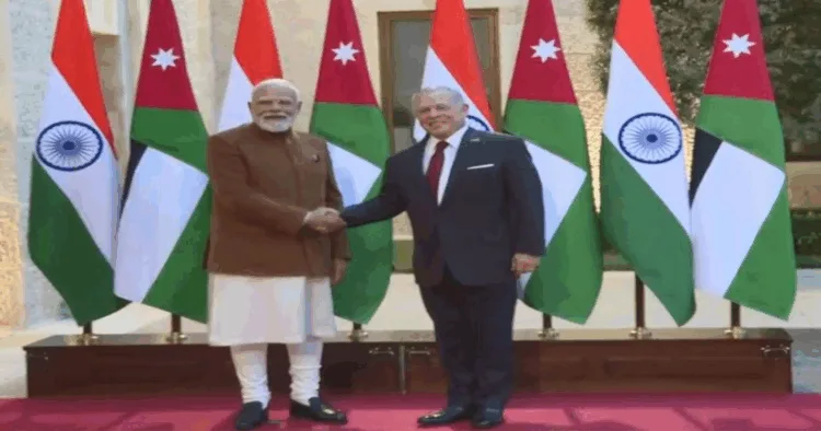 (Left) PM Narendra Modi (Right) Jordan's King Abdullah II bin Al Hussein