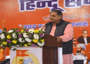 RSS Sarkaryavah Dattatreya Hosabale speaking at the Hindu Sammelan in Sant Kabir Nagar