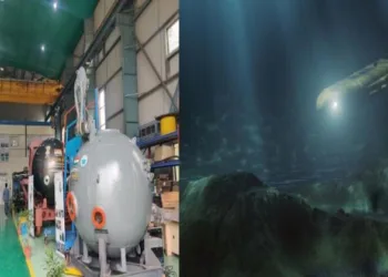 Matsya 6000 made by India (Left)