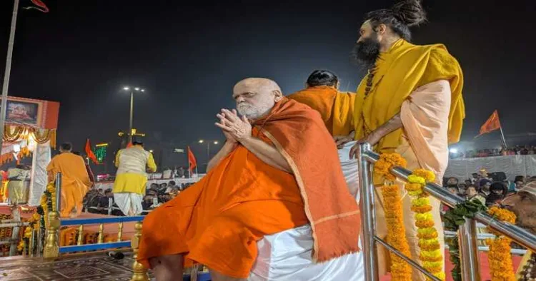 Jagadguru Shankaracharya Swami Nischalananda Saraswati during the 20th Tirtharaj Shri Mahodadhi Aarti Mahotsav held on Paush Purnima at Puri.