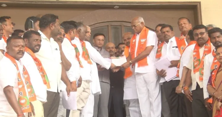 BJP submits complaint about Congress Vote Chori with proof to Bagalkote DC