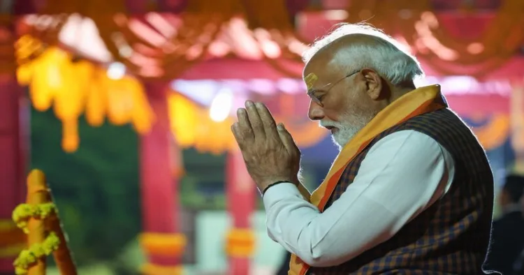 PM Modi offers prayer at the Somnath temple after Shaurya Yatra