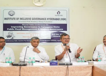 Dignitaries on the stage at IIGH round table focuses