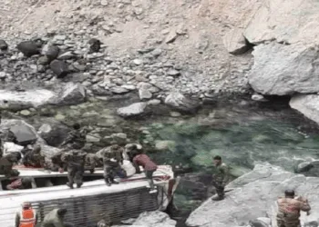 Army vehicle plunges in gorge, leaves 10 soldiers dead