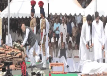 (Left) HM Amit Shah pays last respects to longest serving Maharashtra DyCM Ajit Pawar (Right) Sons of Ajit Pawar carry out the final rituals ahead of lighting the funeral pyre