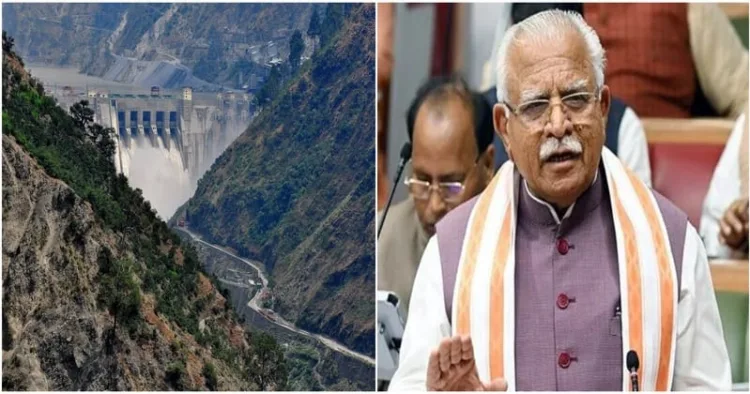 Union Power Minister Manohar Lal Khattar (Right)