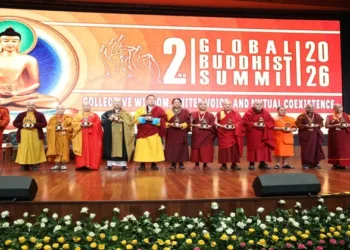 Dignitaries on the stage at the Global Buddhist Summit