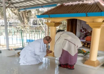 CM Khemchand offering prayers ahead of the assembly session
