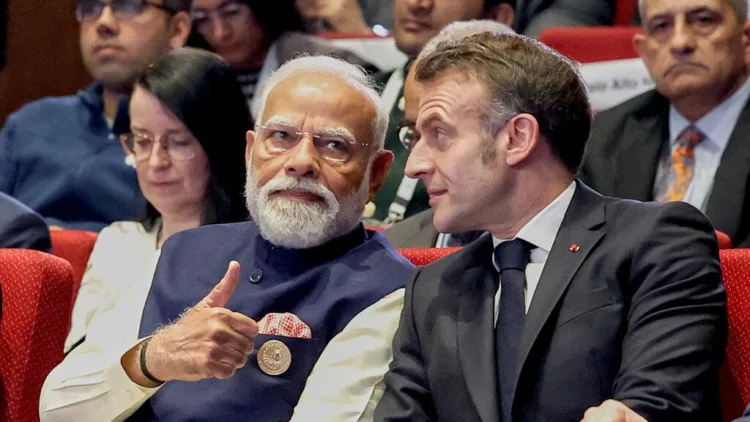 Prime Minister Narendra Modi with French President Emmanuel Macron