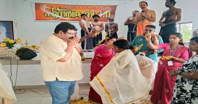 At Punarjani 3.0, jointly organised by Hindu Seva Kendra and Kerala Adivasi Samrakshana Samiti, 60 converted Christian tribal families returned to their roots and embraced Hindu Dharma with dignity and self respect.