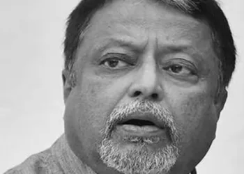 Former Railway Minister and TMC leader Mukul Roy passes away
