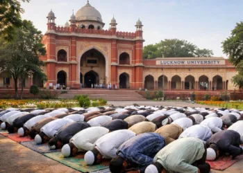 Hanuman Chalisa Stopped, Namaz Allowed? ‘Ban’ Triggers Controversy at Lucknow, Warangal Universities; ABVP Gets Notice!