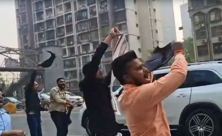 BJP workers protest against Rahul Gandhi
