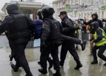 Four Indian medical students injured in knife attack by neo-Nazi teenager in Russia