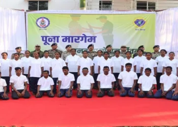 51 Maoists surrender in Sukma and Bijapur