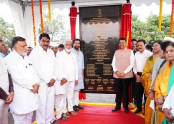 With Nashik projected to witness an eight- to tenfold surge in footfall during the Kumbh Mela, the Ojhar airport expansion is aimed at easing the anticipated pressure on transport infrastructure